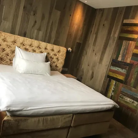 Fohlenhof 3*