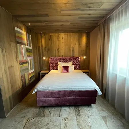 Hotel Fohlenhof 3*