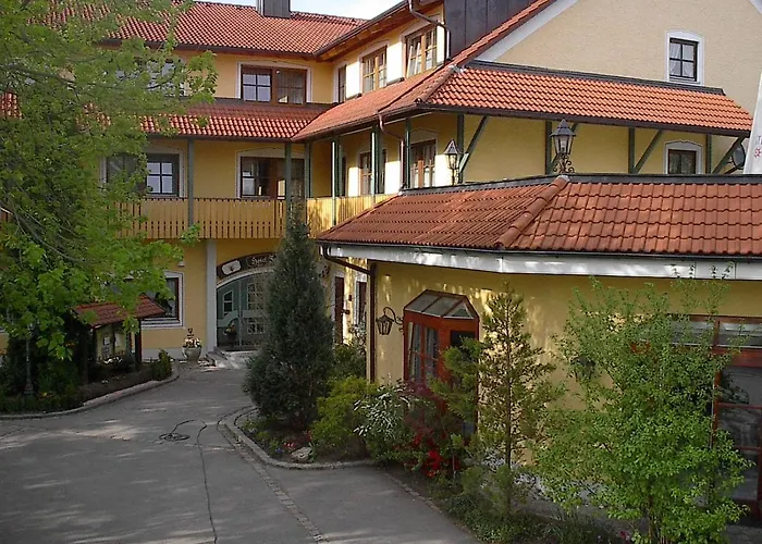 Hotel Fohlenhof 3*